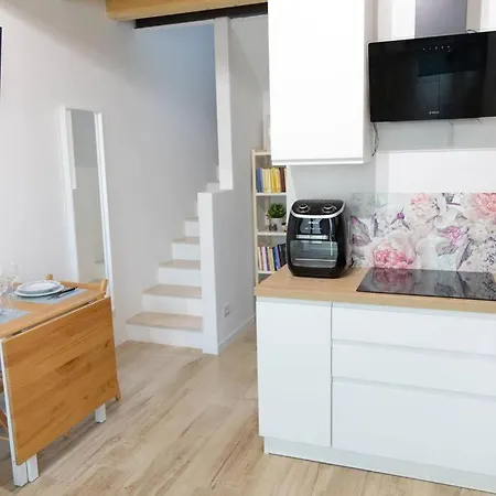 Donna Marta Apartment *